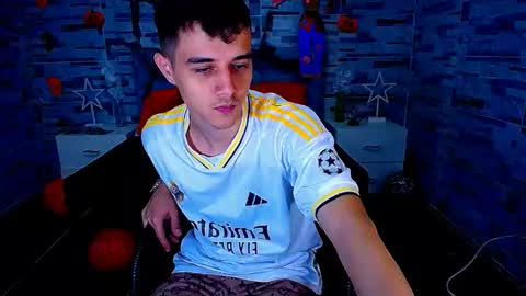 adam hot11 online show from 10.16.25