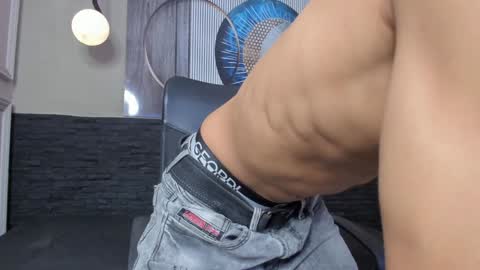 adam_piarse online show from 01.11.25