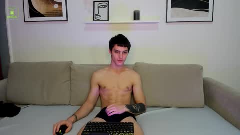 Snapshot of adam_porrter chatting on 11.30.25 Adam online show from 11.30.25