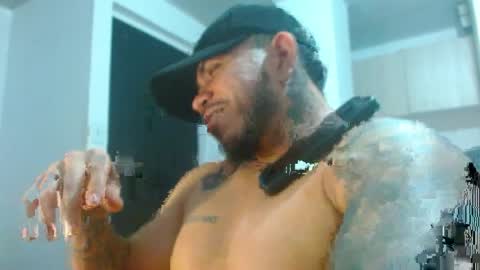 adam shilder7 online show from 04.18.26