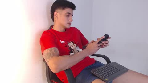 Hello guys excuse my absence I will be absent for several days for health reasons I hope you understand thank you very much. online show from 10.27.25