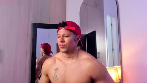 adambrocs1 online show from 10.05.25