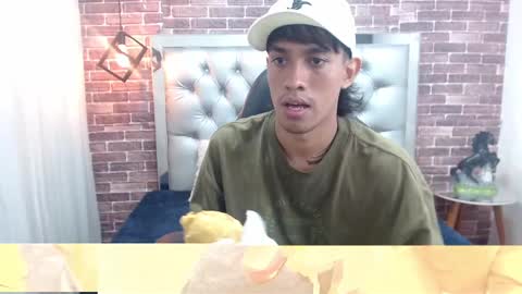 Adam online show from 03.02.25