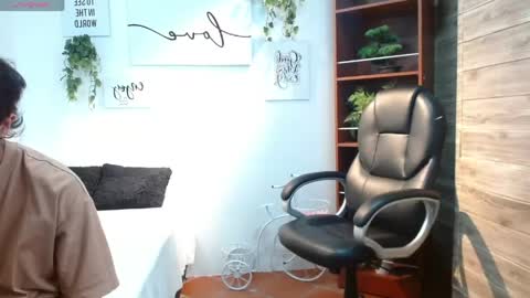 Snapshot of adamcoox chatting on 04.29.26 Adam online show from 04.29.26