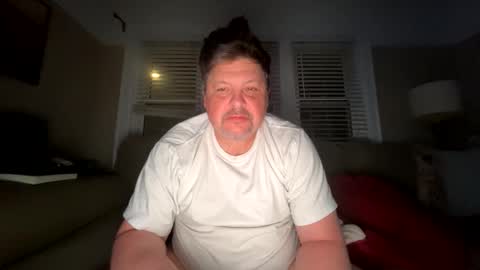 adamd215 online show from 04.20.26