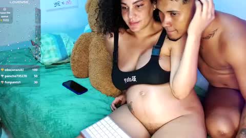 Snapshot of adams_niki chatting on 02.21.25 ADAMS Y NIKI online show from 02.21.25