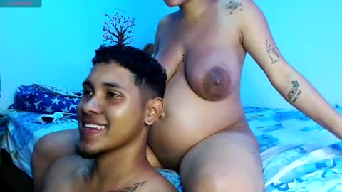 Snapshot of adams_niki chatting on 02.28.25 ADAMS Y NIKI online show from 02.28.25