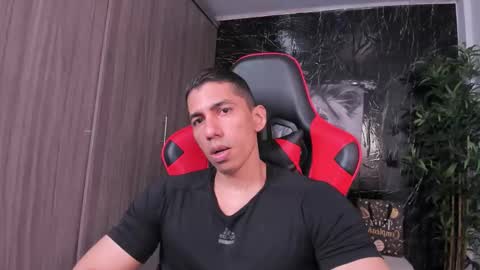 Adan Sin online show from 03.28.26