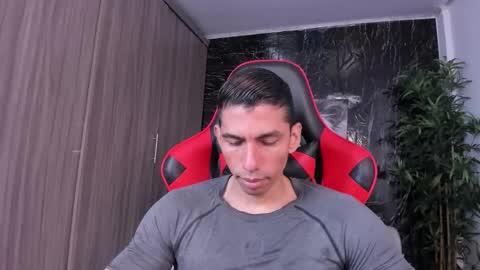 Adan Sin online show from 04.18.26