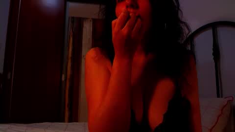 amy        online show from 04.23.26