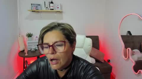 adeellee online show from 01.21.25