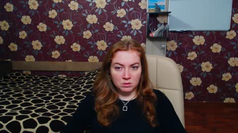 Snapshot of adel_redhead_ chatting on 12.12.24 Adel online show from 12.12.24