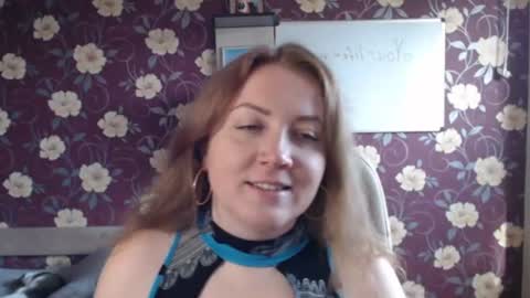 Snapshot of adel_redhead_ chatting on 06.10.26 Adel online show from 06.10.26
