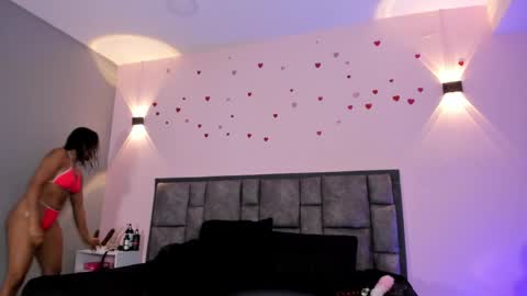 adela online show from 04.06.26