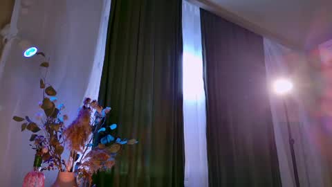 Snapshot of adelaidegilber_ chatting on 06.03.26 Adel online show from 06.03.26