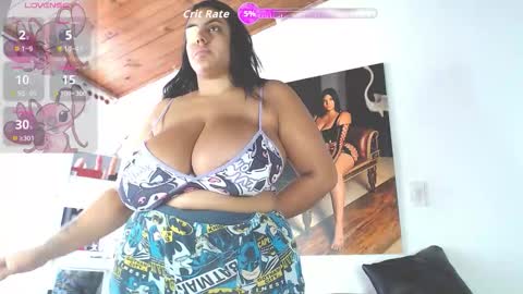 Snapshot of adelamorales chatting on 10.17.25 adelamorales online show from 10.17.25