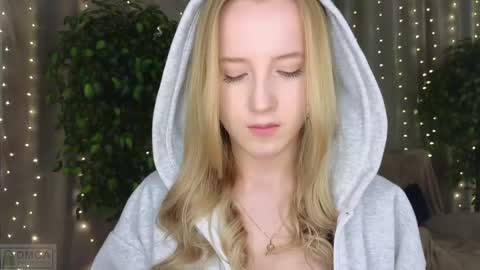 Adele online show from 02.16.25