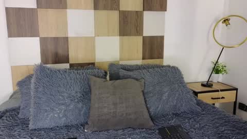 Andrea online show from 01.30.25