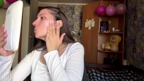 Poly online show from 03.13.26