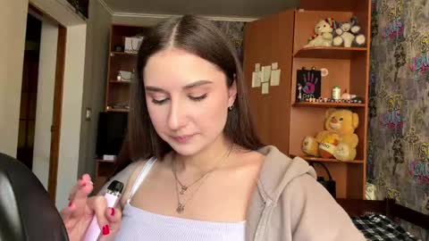 Poly online show from 04.14.26