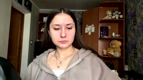 Poly online show from 04.18.26