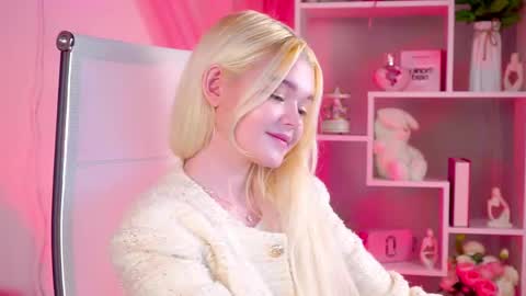 Adele  2200 -700  1000  UTCGMT 100 online show from 04.13.26