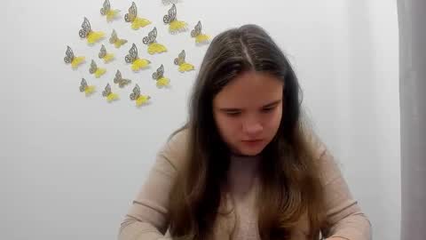 Snapshot of adelecruzz chatting on 01.24.25 adelecruzz online show from 01.24.25