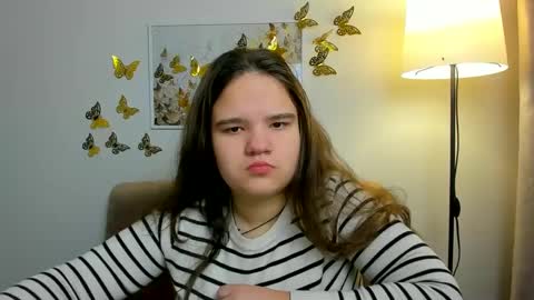 Snapshot of adelecruzz chatting on 02.16.25 adelecruzz online show from 02.16.25