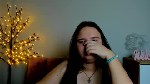 Snapshot of adelecruzz chatting on 02.17.25 adelecruzz online show from 02.17.25