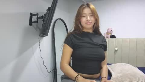 adellein foxx online show from 02.10.26