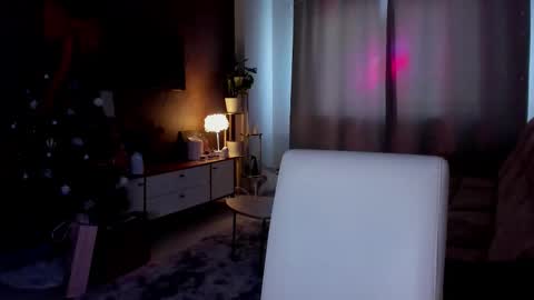 Adele Shine online show from 02.03.26