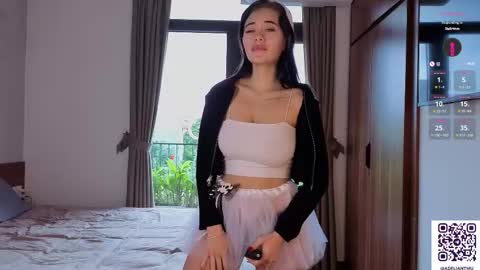 Snapshot of adelia_ntmu chatting on 11.02.25 Adelia online show from 11.02.25