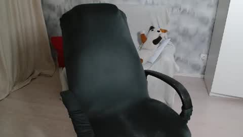 adelinalawson online show from 02.10.26