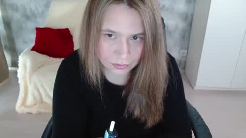 adelinalawson online show from 04.04.26