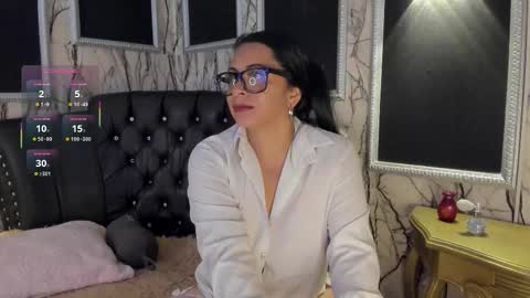 adelinemoretti online show from 11.19.25