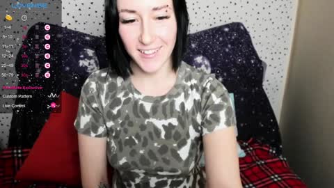 Snapshot of adell_berry chatting on 02.01.25 Adel online show from 02.01.25