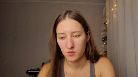 Snapshot of adellqueen chatting on 12.12.24 Adell online show from 12.12.24