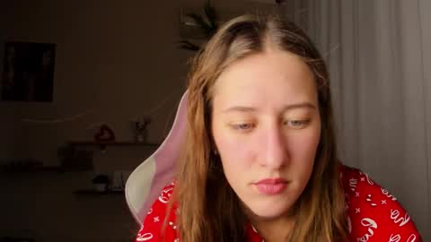 Snapshot of adellqueen chatting on 09.25.25 Adell online show from 09.25.25