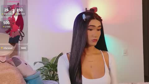 Isabellafirst online show from 11.15.25