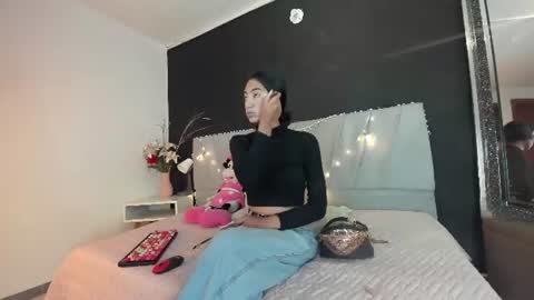 Snapshot of adharaharper chatting on 06.27.26 Adhara online show from 06.27.26