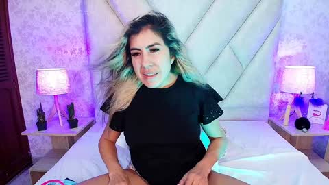 AdharaSmithh online show from 02.02.25