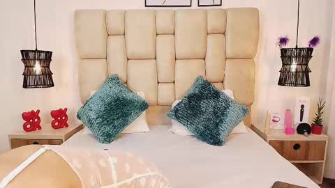 AdharaSmithh online show from 03.02.25