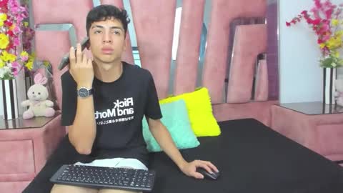 Snapshot of admedthot chatting on 11.19.25 AdmedThot online show from 11.19.25