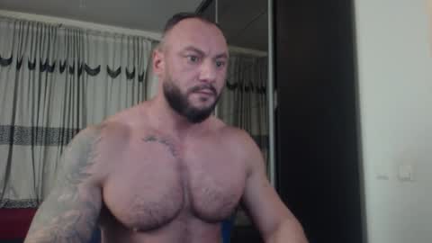 Snapshot of adonis_dionysos chatting on 09.30.25 adonis_dionysos online show from 09.30.25