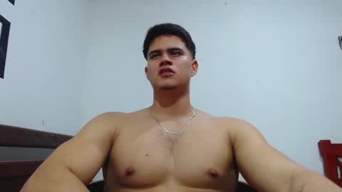 Snapshot of adonis_walkerx chatting on 10.09.25 adonis_walkerx online show from 10.09.25