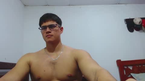 Snapshot of adonis_walkerx chatting on 10.26.25 adonis_walkerx online show from 10.26.25