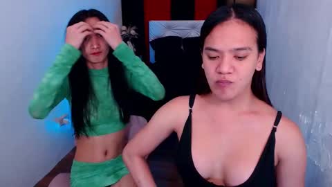 Snapshot of adorable_andrea chatting on 12.23.24 adorable_andrea online show from 12.23.24