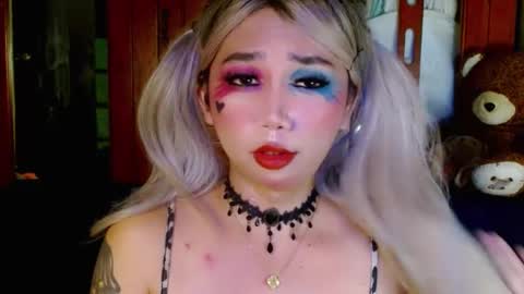 Snapshot of adorableslutxxx chatting on 01.11.25 jasmine online show from 01.11.25