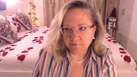 Cryna online show from 01.03.25