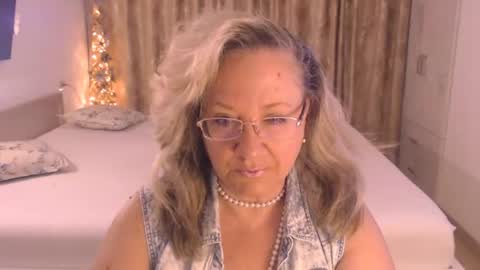 Snapshot of adrena_ chatting on 07.02.26 Cryna online show from 07.02.26